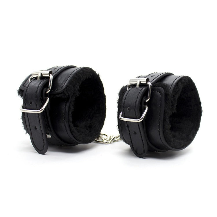 Funny Adult Articles Plush Black Handcuffs Red Pink Leather Adult Articles Tie Hands With Iron Chains