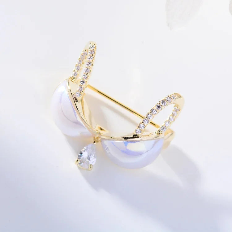 Blucome Cubic Zircon Gold Color Bra Underwear Brooches Gold Color Rhinestone Women Rhinestone Underclothes Brooch Pins
